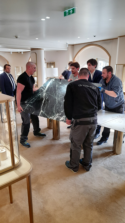 installation de la table oval