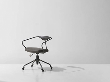 Akron Desk Chair